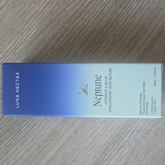 Luna Nectar NEPTUNE Hydrate & Blur Hyaluronic Acid Serum - 1.01 Oz - NIB - Picture 3 of 3